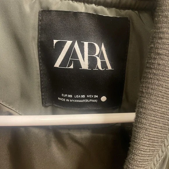 Army Green Bomber jacket! Never worn just took tags off!